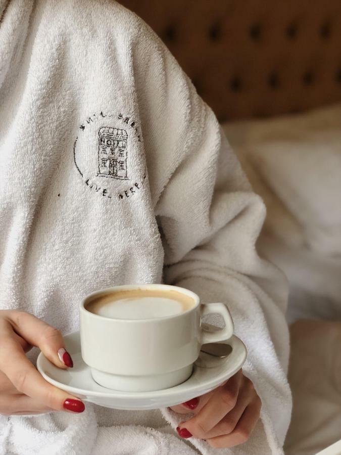 Live.Here.Hotel Kiev Ngoại thất bức ảnh